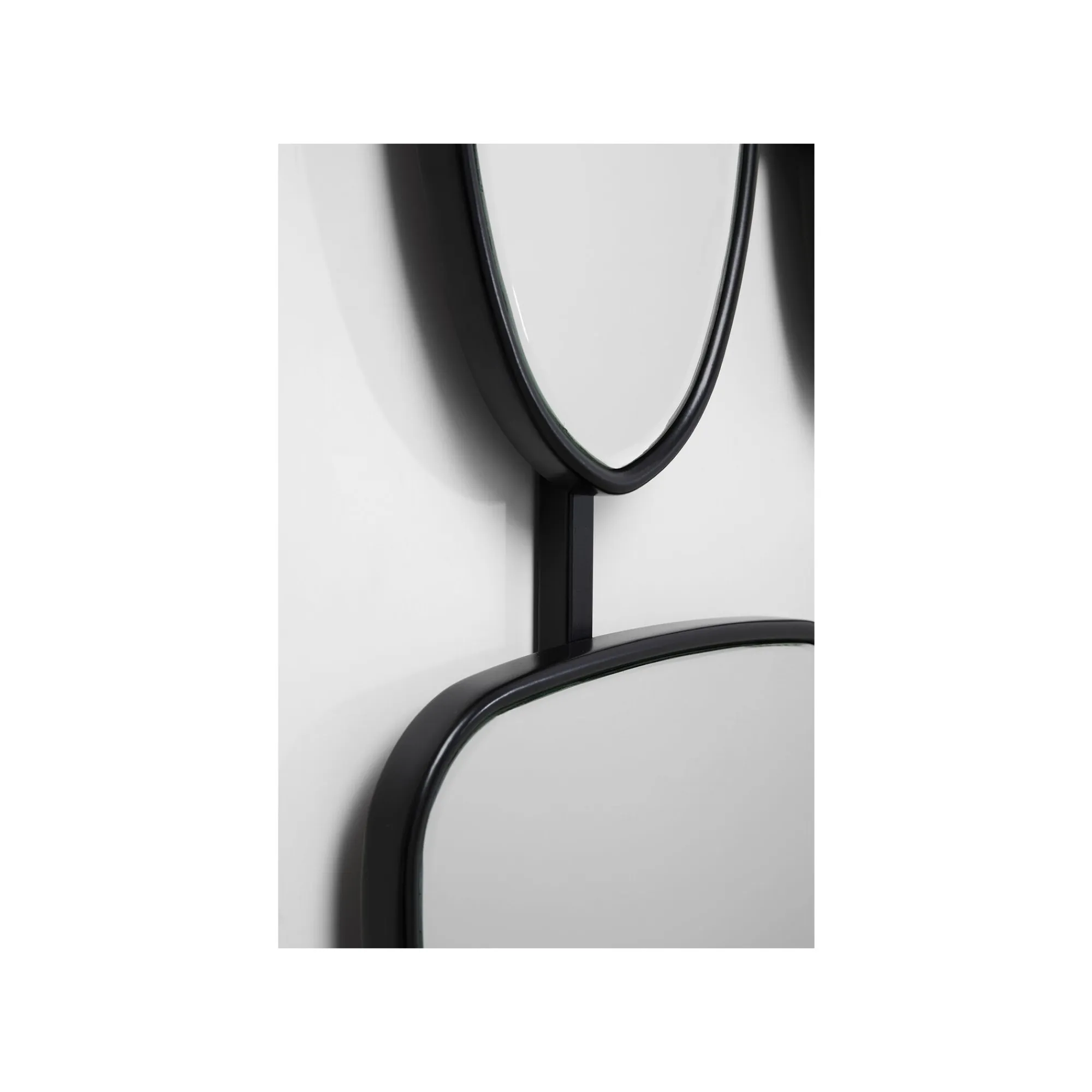 KARE Design Miroir Nastro Noir 114x80cm ^ Miroir